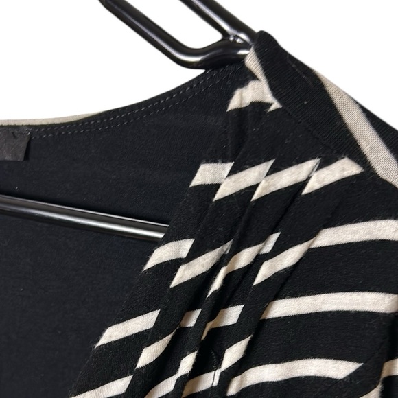Le Château,faux wrap B&W dress S, NEW! surplice striped,pleats,ruching,stretchy - Picture 10 of 13